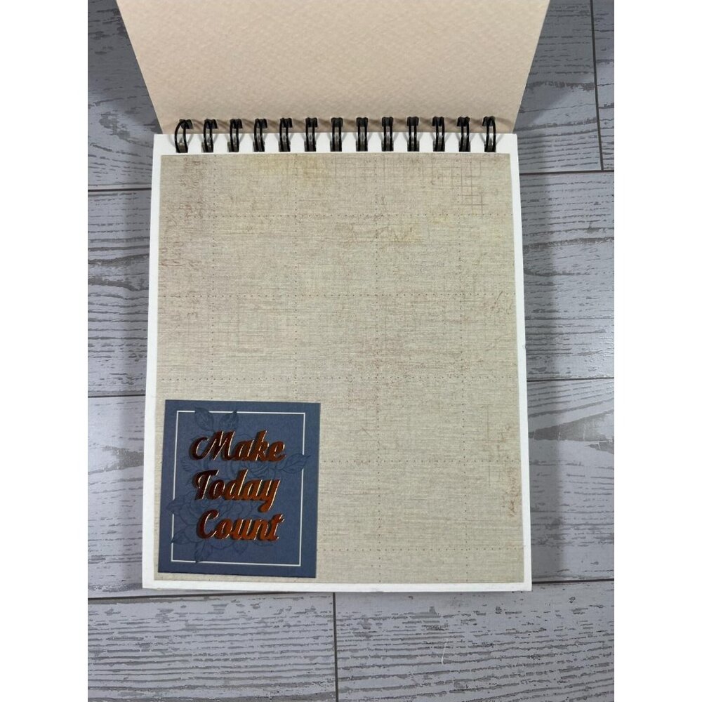 Handmade Spiral Junk Journal 4.75"x6" City Map Cover Memory Keeper - Picture 2 of 11
